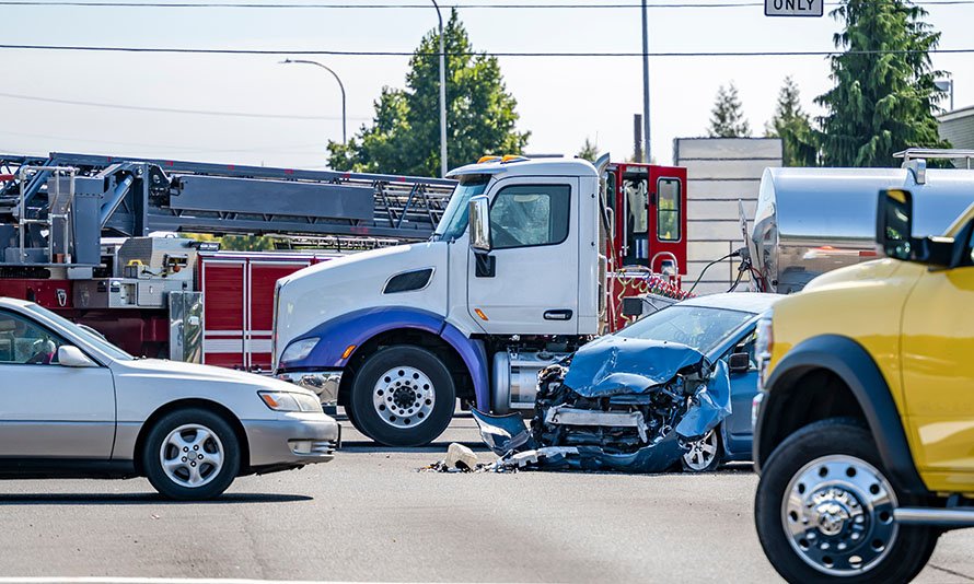 semi truck accident attorney brooklyn